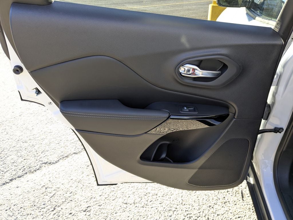 2023 Jeep Cherokee Altitude Lux 4x4