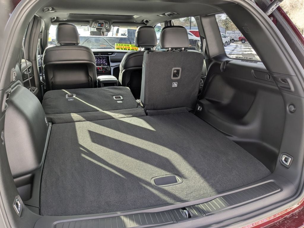 2025 Jeep Grand Cherokee Altitude X 4x4