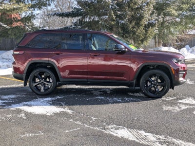 2025 Jeep Grand Cherokee Altitude X 4x4