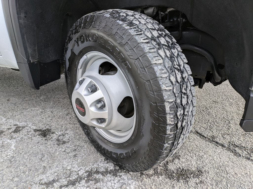 2022 GMC Sierra 3500 HD Chassis Cab Pro