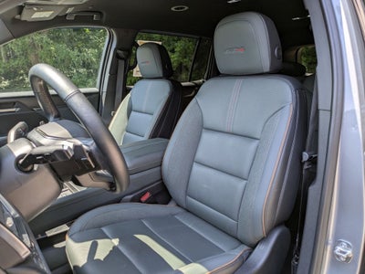 2024 GMC Acadia AT4