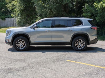 2024 GMC Acadia AT4