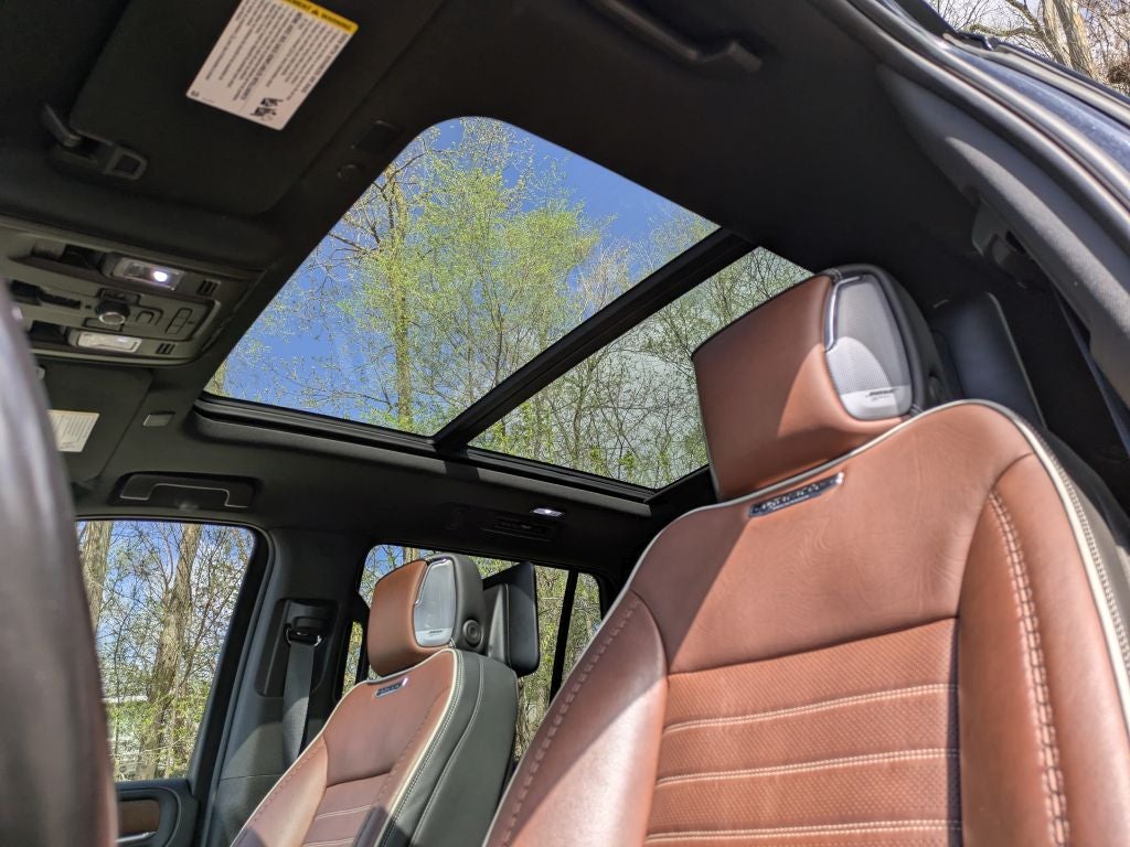 2023 GMC Yukon Denali Ultimate