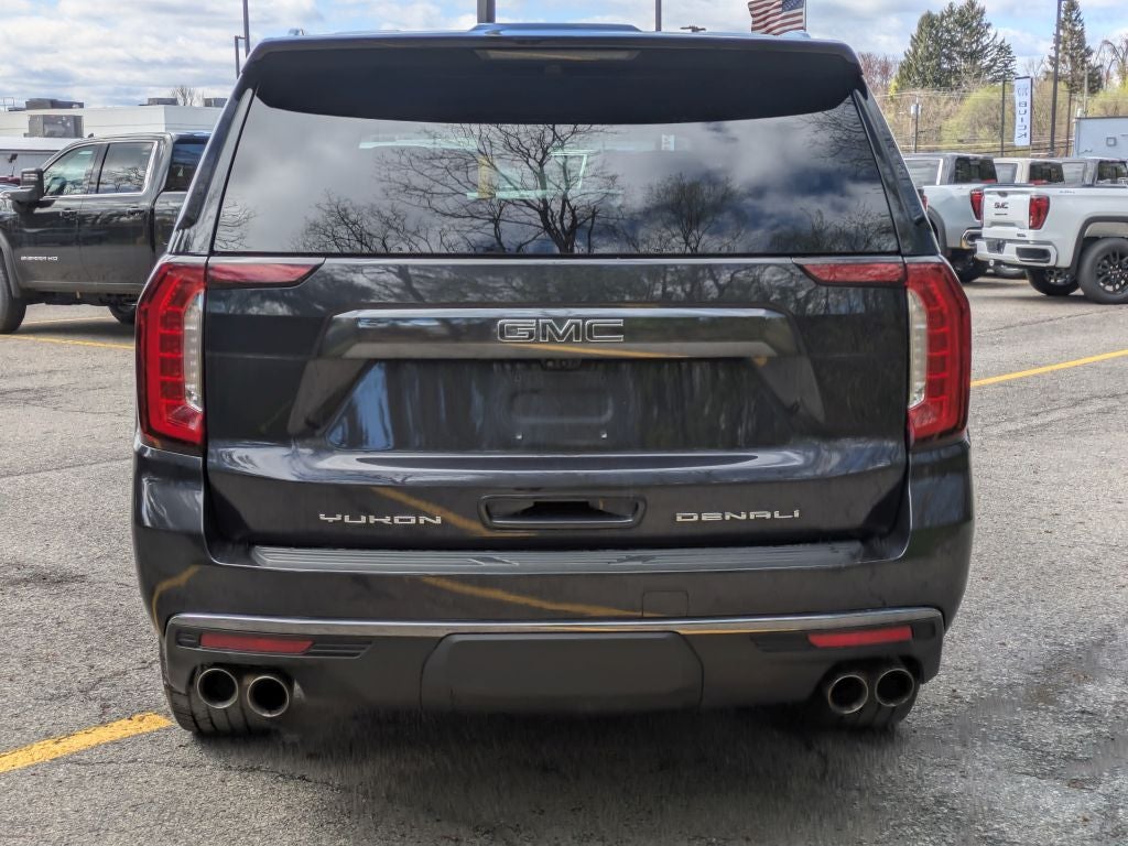 2023 GMC Yukon Denali Ultimate
