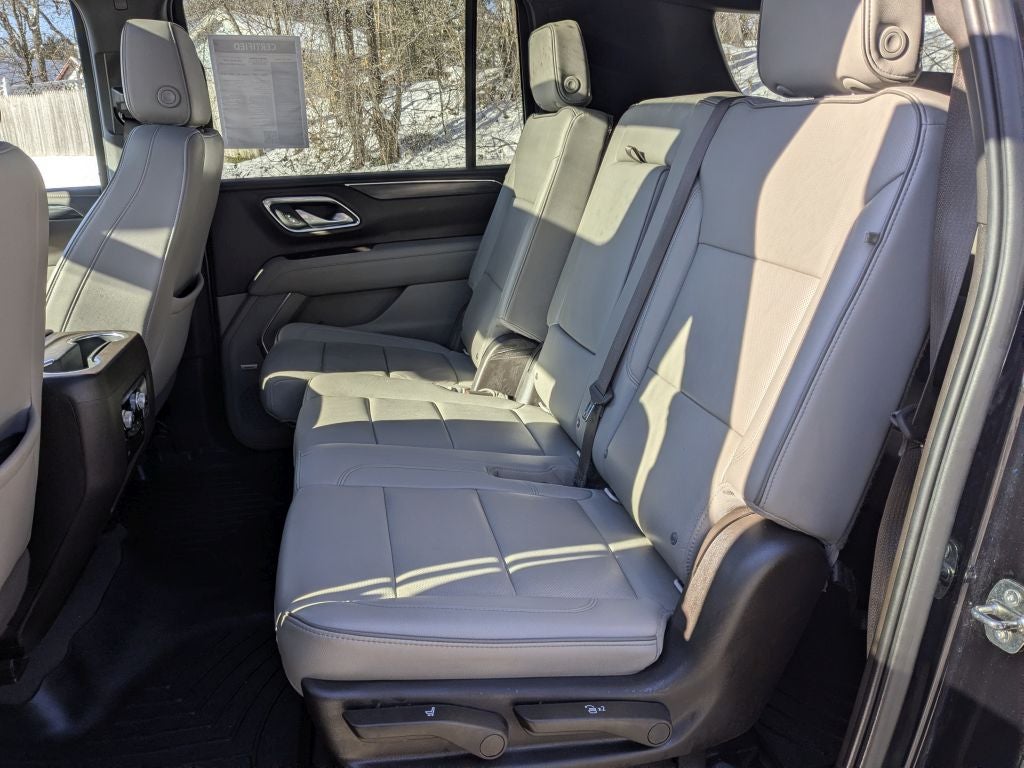 2022 GMC Yukon XL SLT