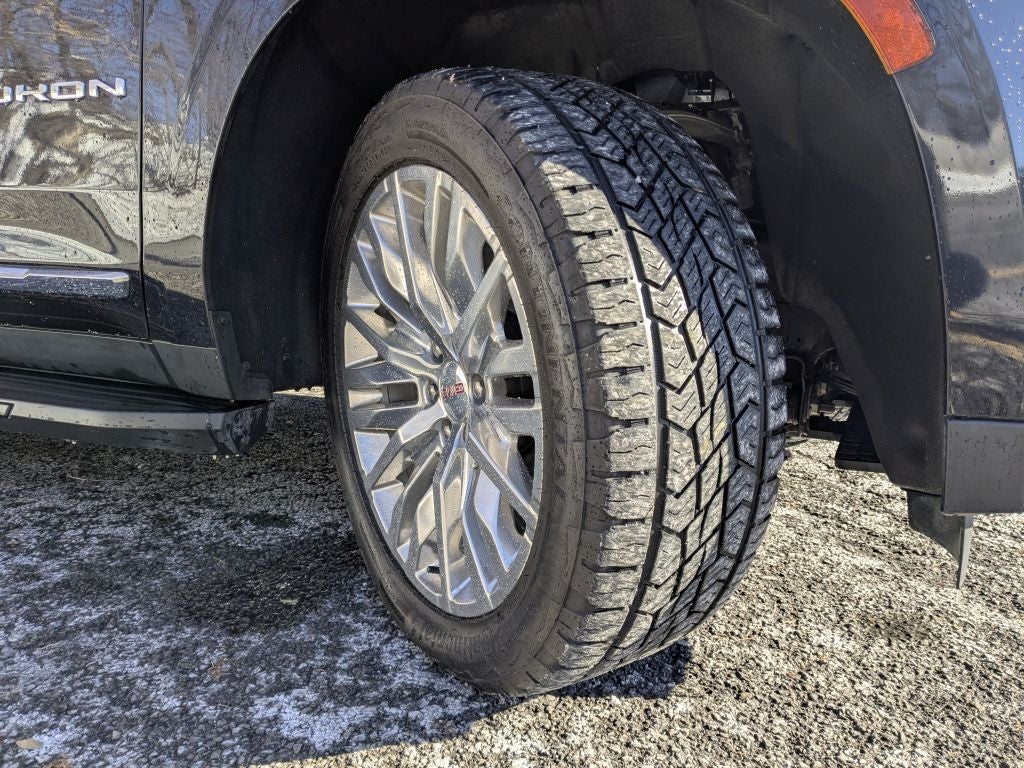 2022 GMC Yukon XL SLT