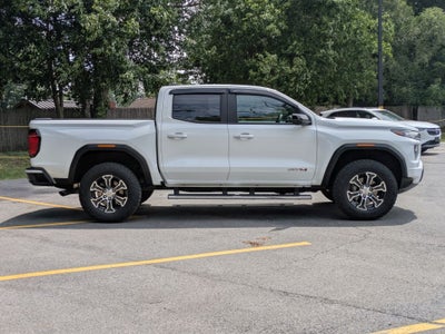 2024 GMC Canyon AT4