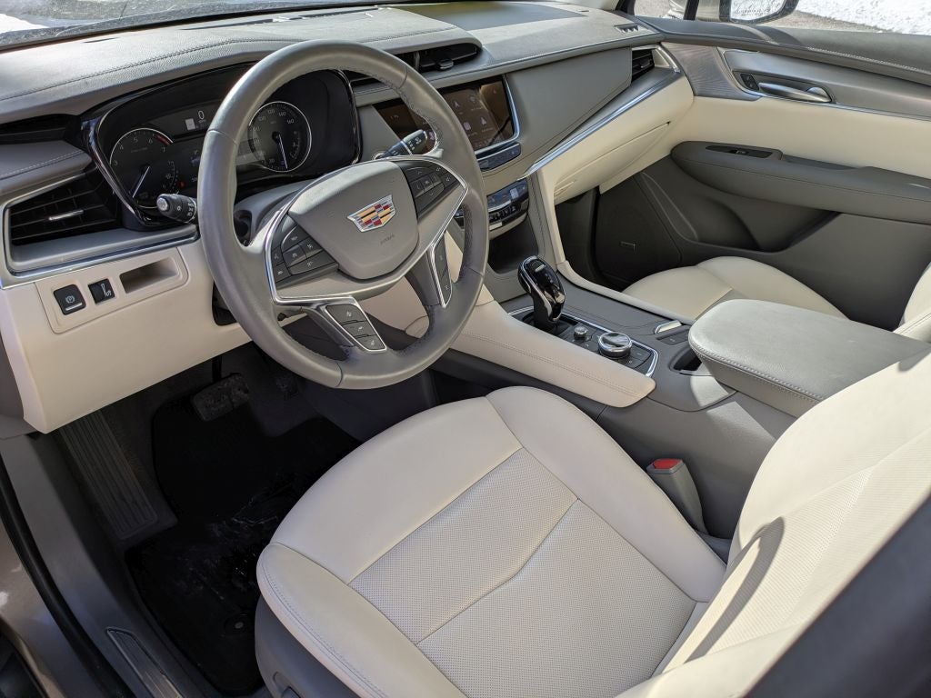 2023 Cadillac XT5 Premium Luxury