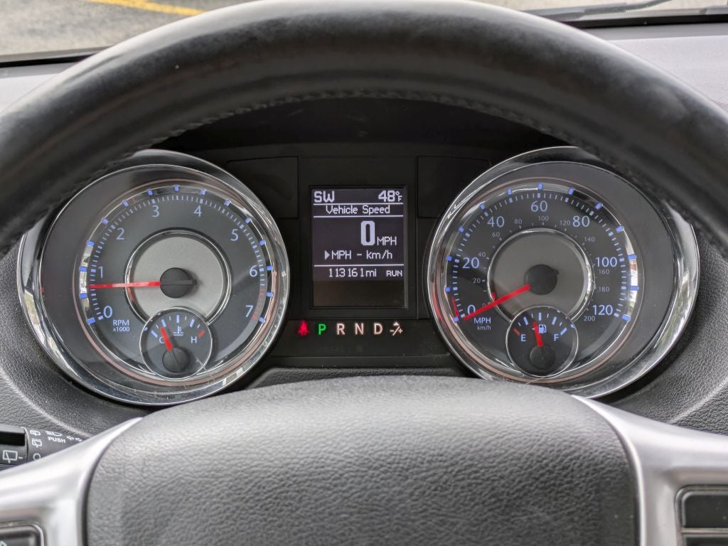 2016 Chrysler Town & Country Touring-L Anniversary Edition