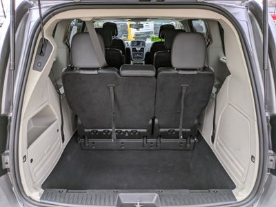 2016 Chrysler Town & Country Touring-L Anniversary Edition