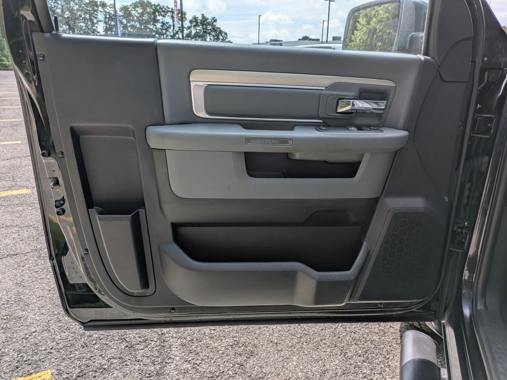 2020 RAM 1500 Classic Tradesman