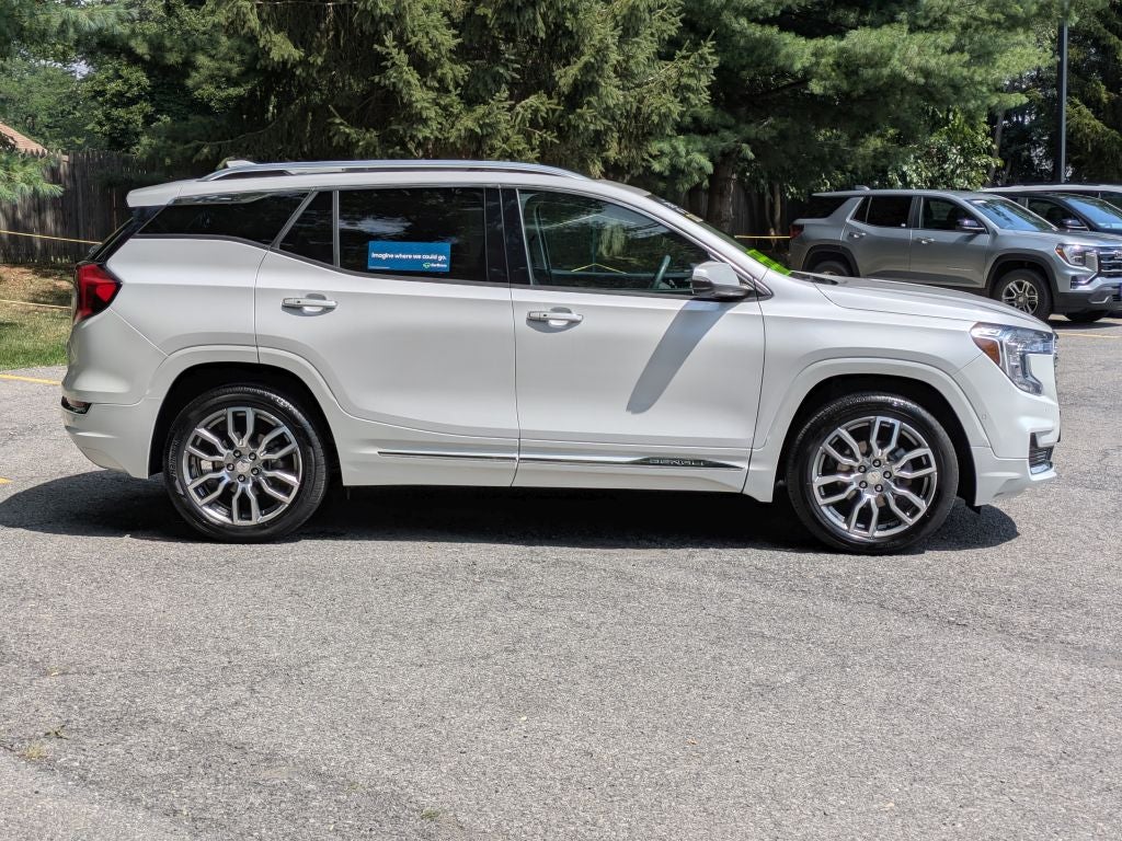 2023 GMC Terrain Denali