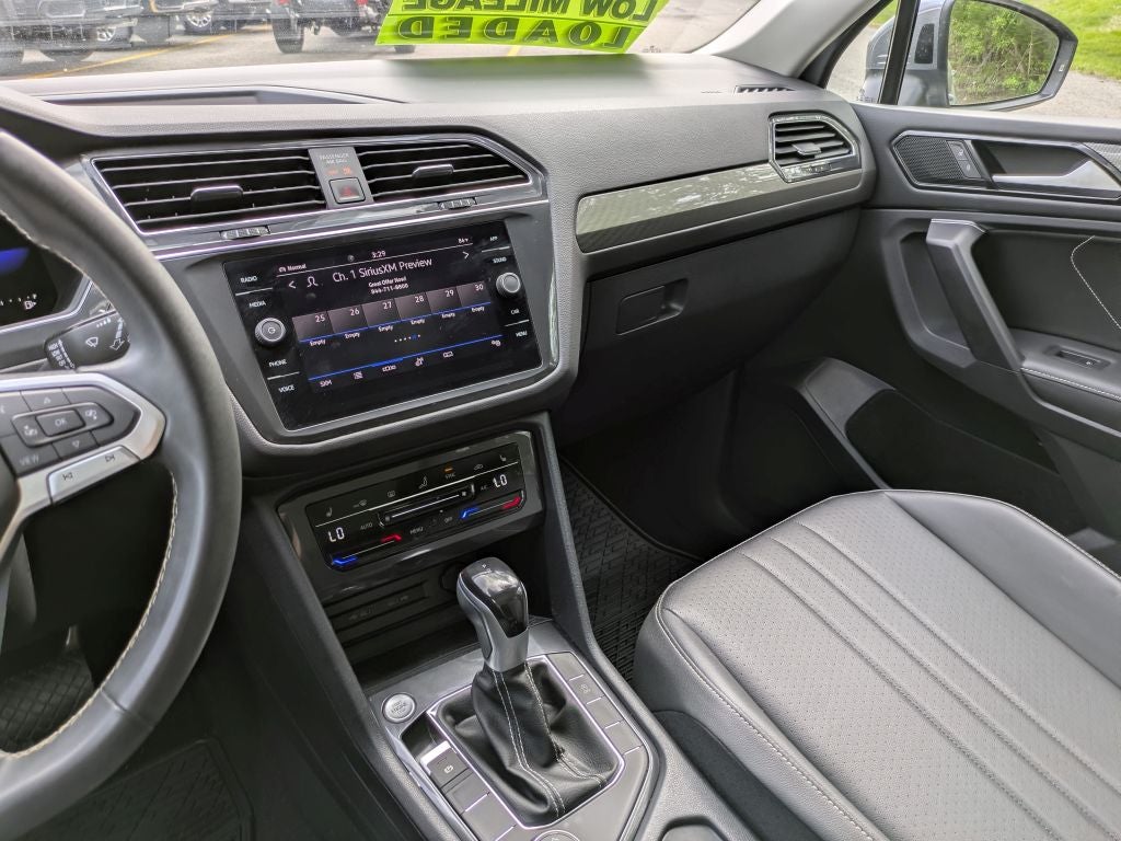 2023 Volkswagen Tiguan 2.0T SE