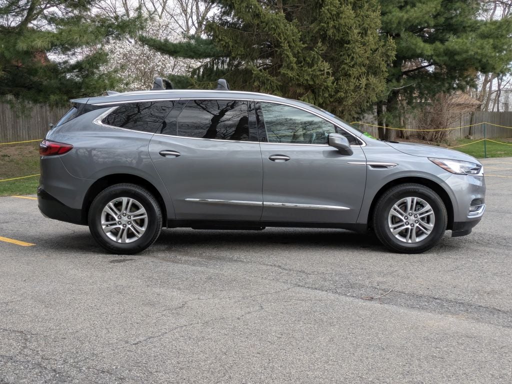 2021 Buick Enclave Essence