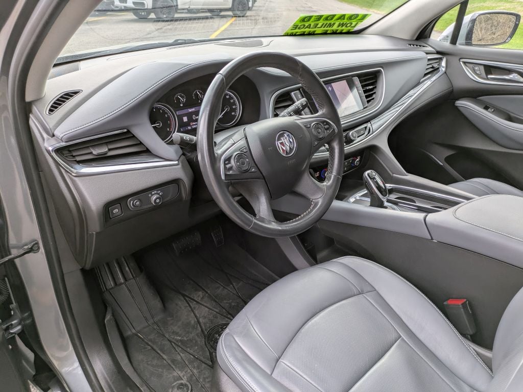 2021 Buick Enclave Essence
