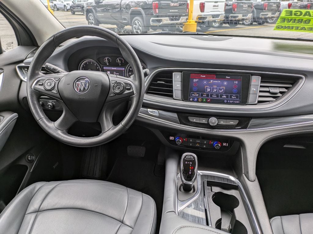 2020 Buick Enclave Essence