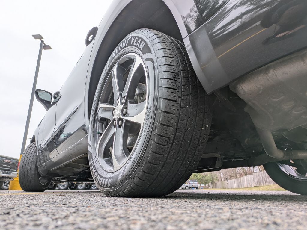 2020 Buick Enclave Essence