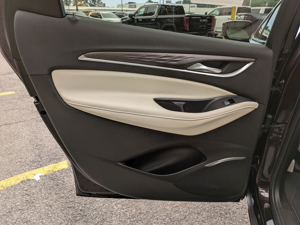 2022 Buick Enclave Avenir