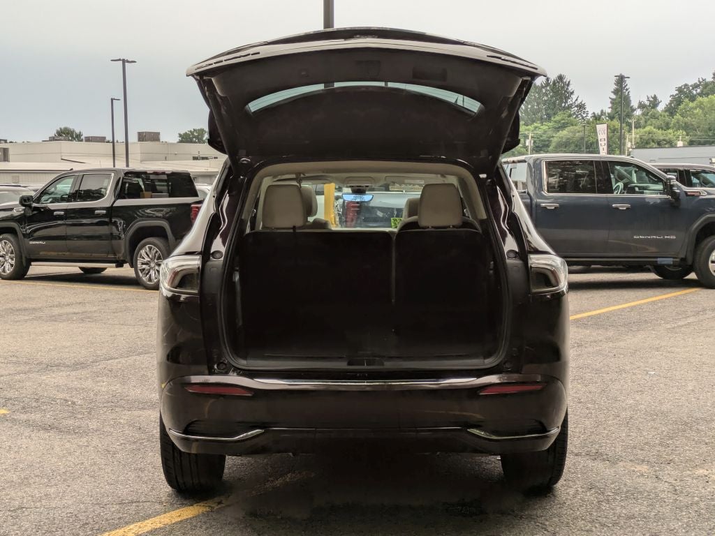 2022 Buick Enclave Avenir