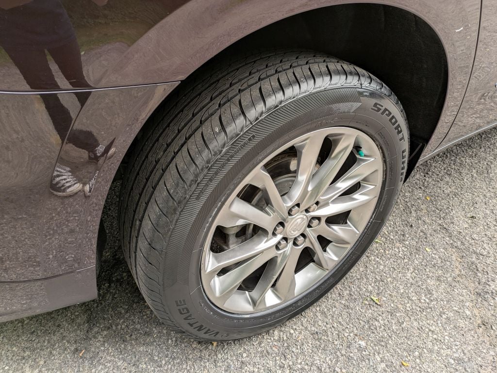 2022 Buick Enclave Avenir