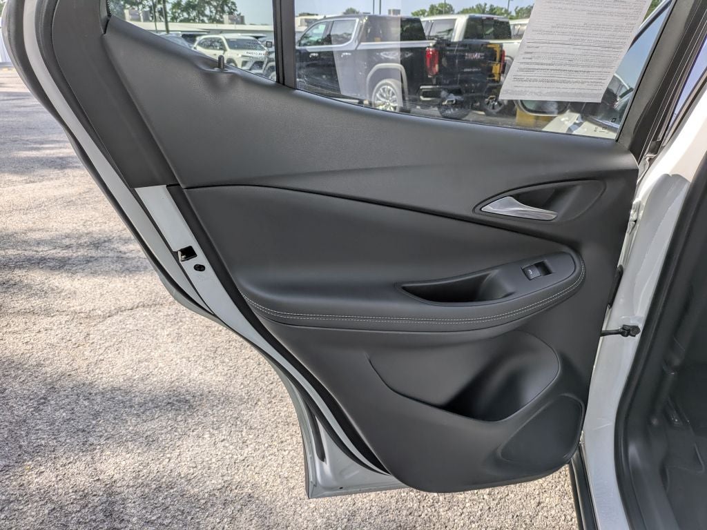 2022 Buick Encore GX Essence