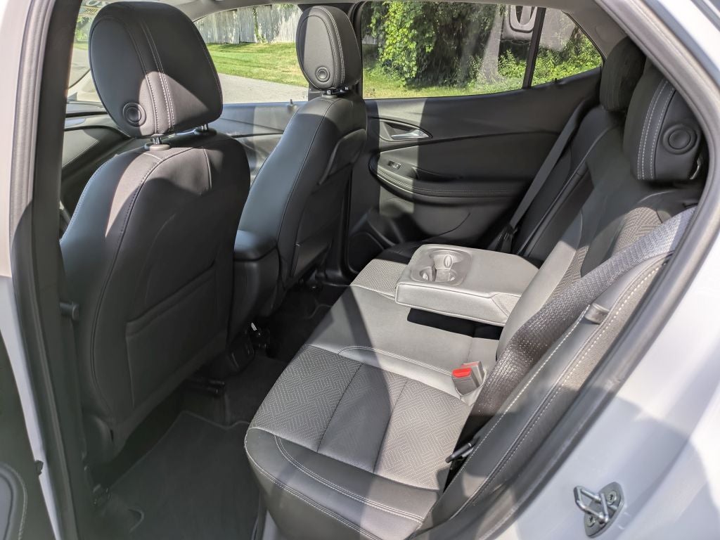 2022 Buick Encore GX Essence