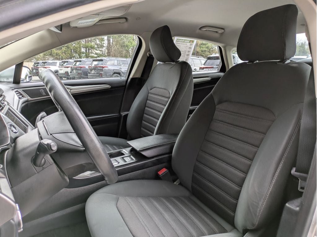 2019 Ford Fusion Hybrid SE