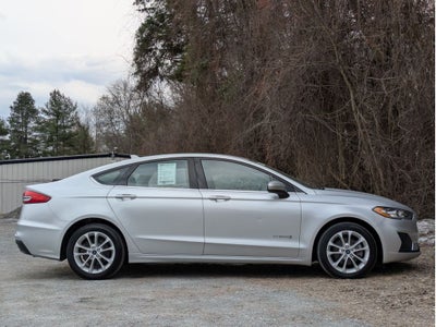 2019 Ford Fusion Hybrid SE