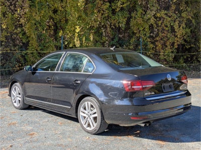 2017 Volkswagen Jetta 1.8T SEL