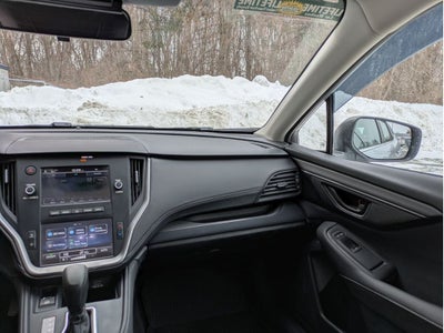 2025 Subaru Outback Base