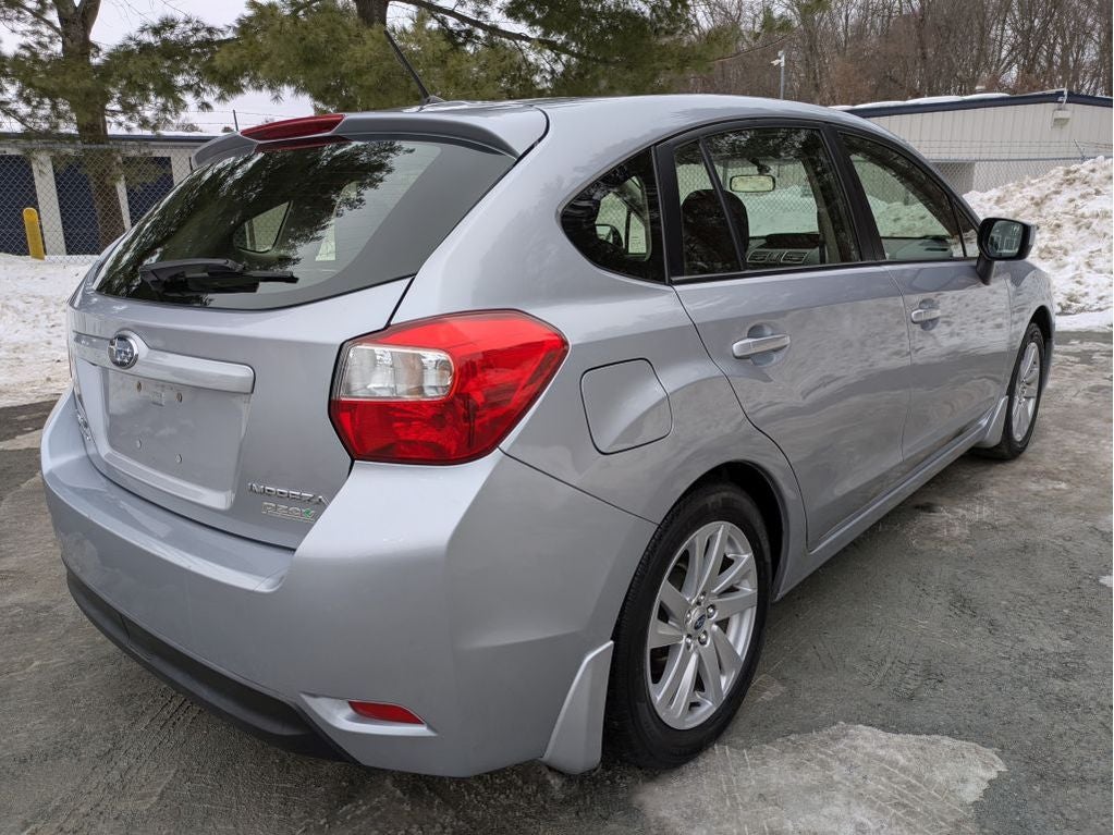 2015 Subaru Impreza 2.0i Premium