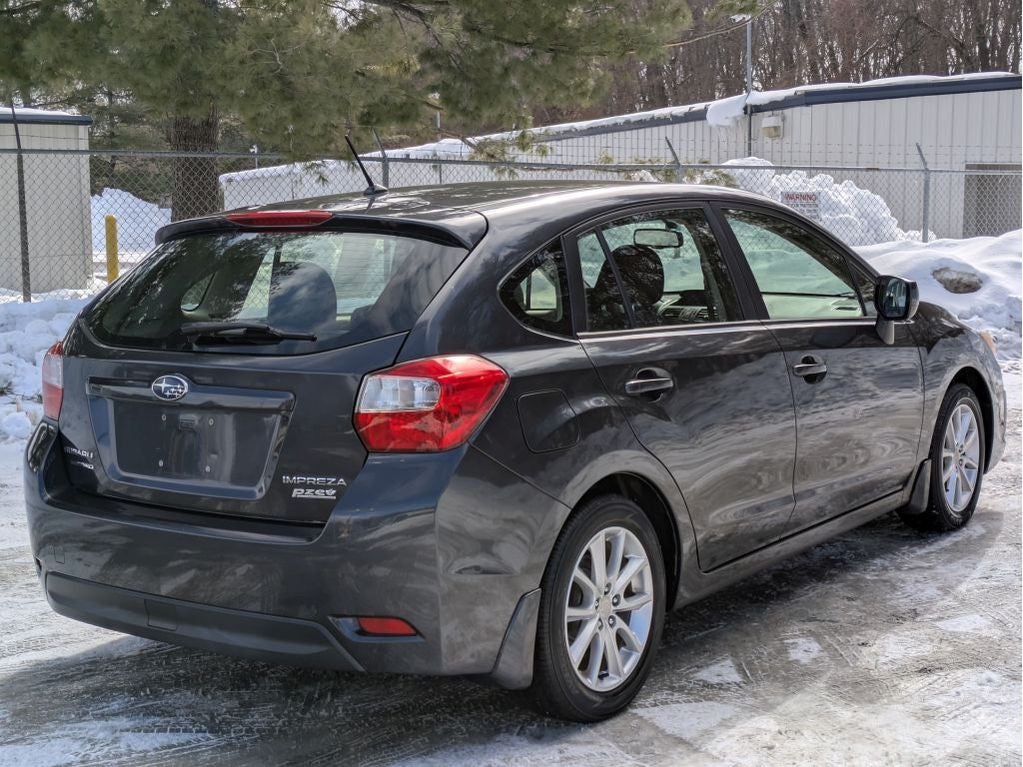 2014 Subaru Impreza 2.0i Premium