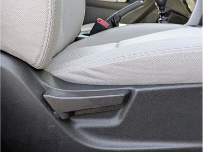 2017 Subaru Forester 2.5i (M6)