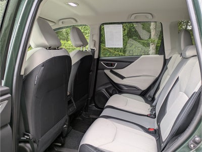 2024 Subaru Forester Base (CVT)