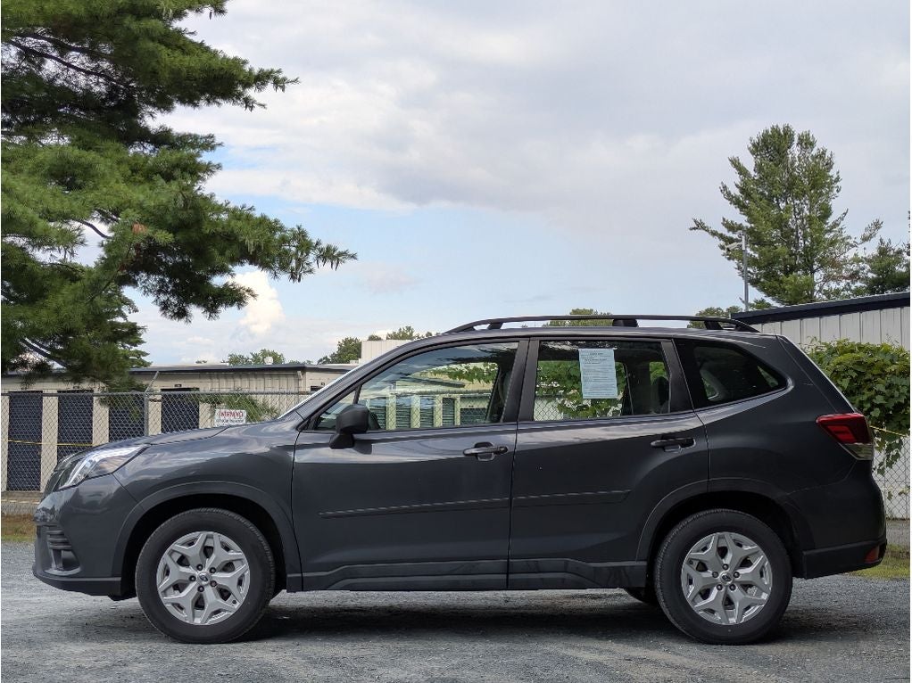 2023 Subaru Forester Base