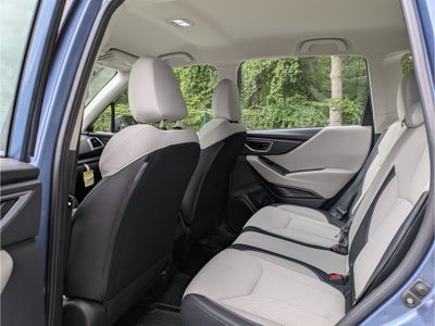 2023 Subaru Forester Base