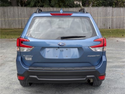 2023 Subaru Forester Base
