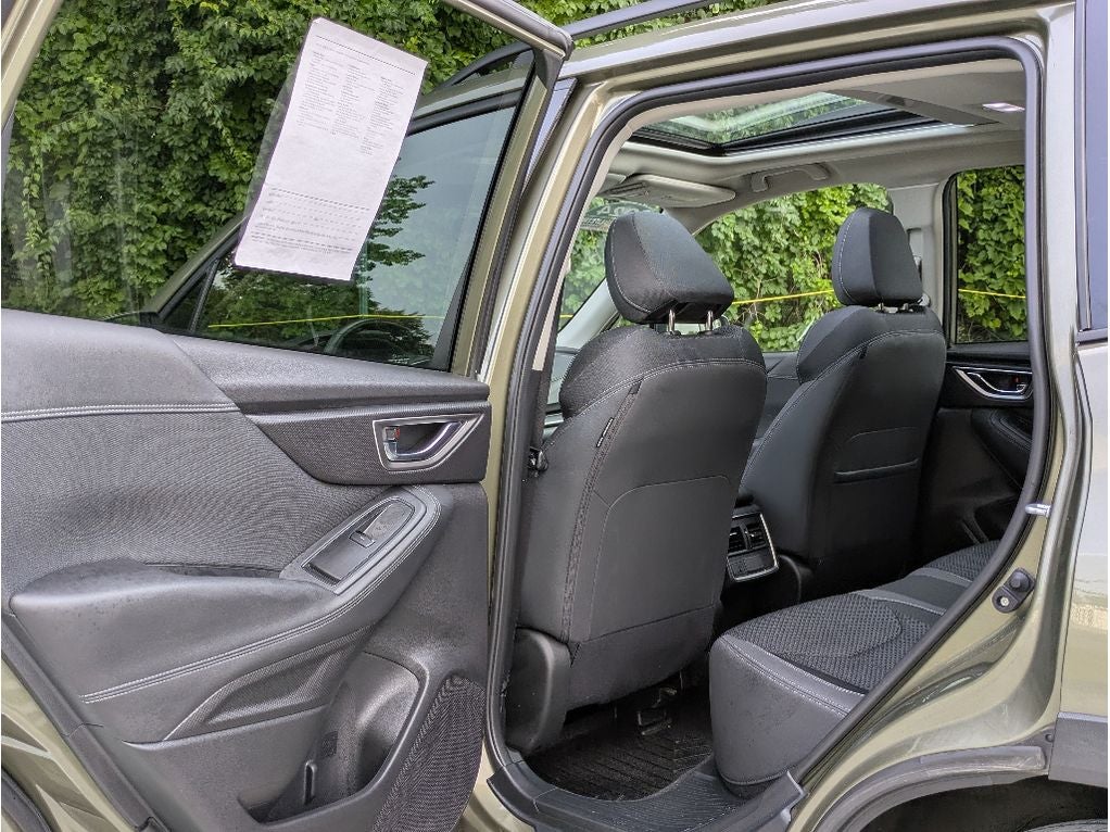2024 Subaru Forester Premium