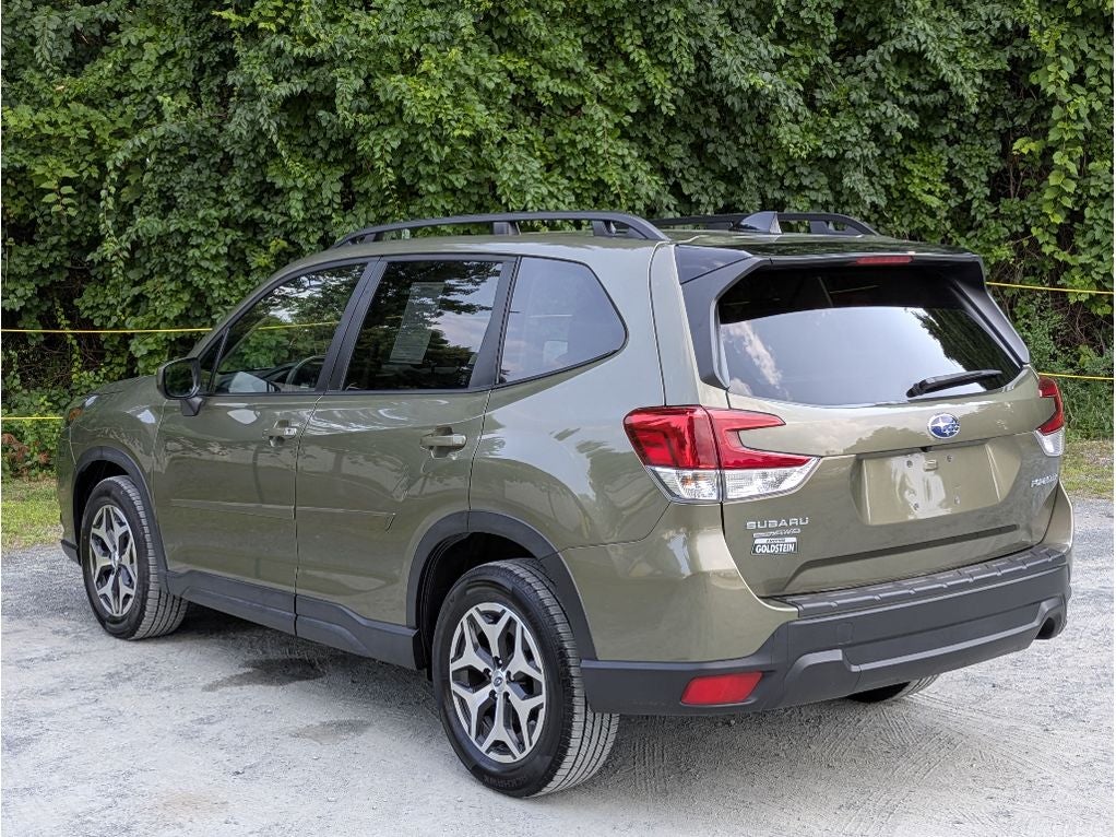 2024 Subaru Forester Premium
