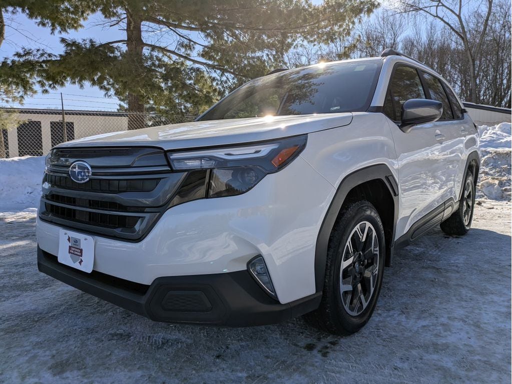 2025 Subaru Forester Premium