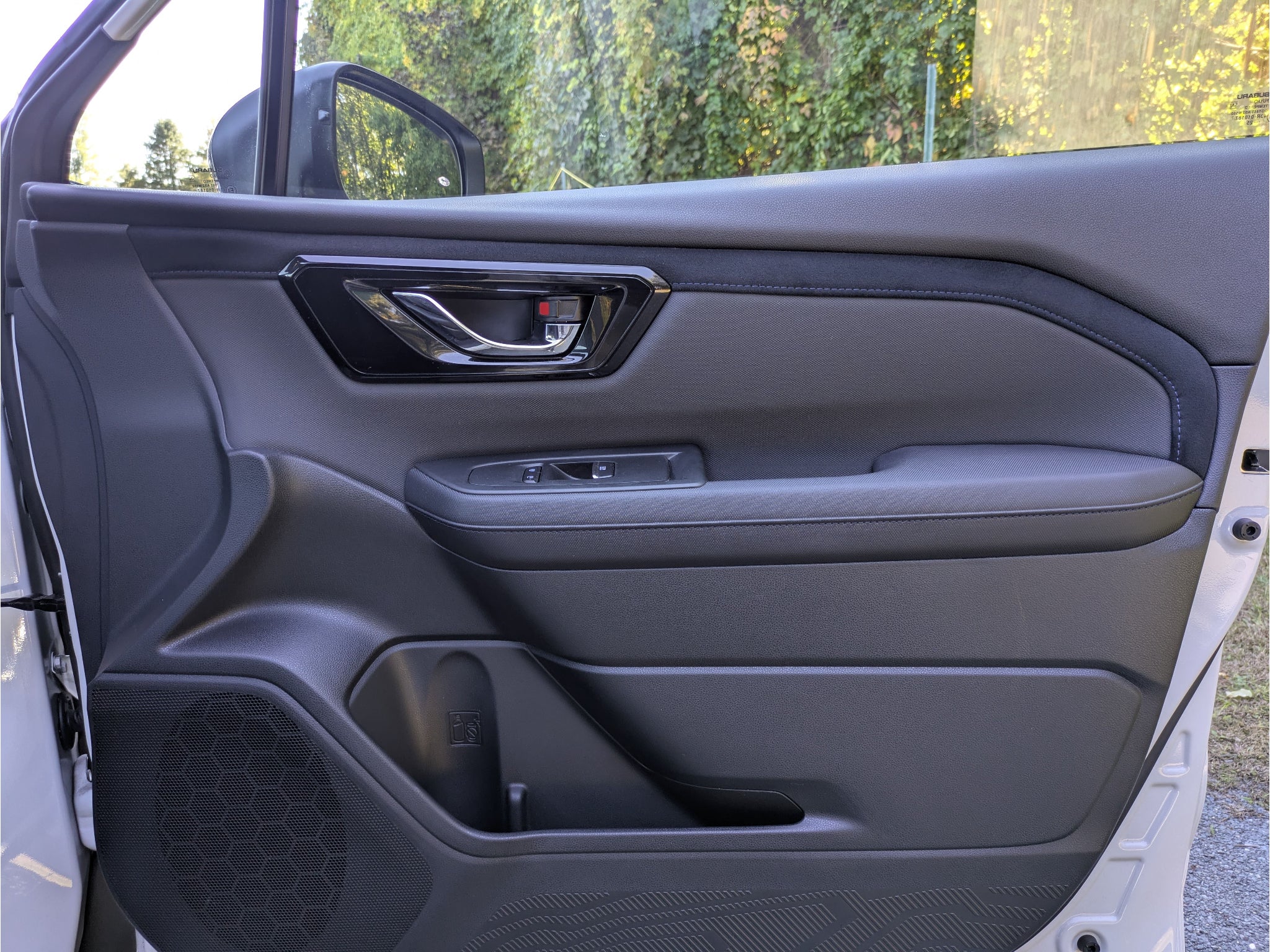 2025 Subaru Forester Hybrid Limited Hybrid