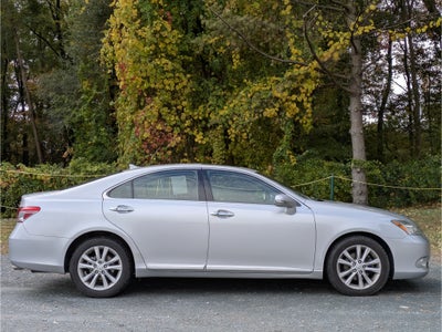 2011 Lexus ES 350 Base
