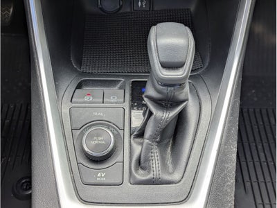 2019 Toyota RAV4 Hybrid XLE