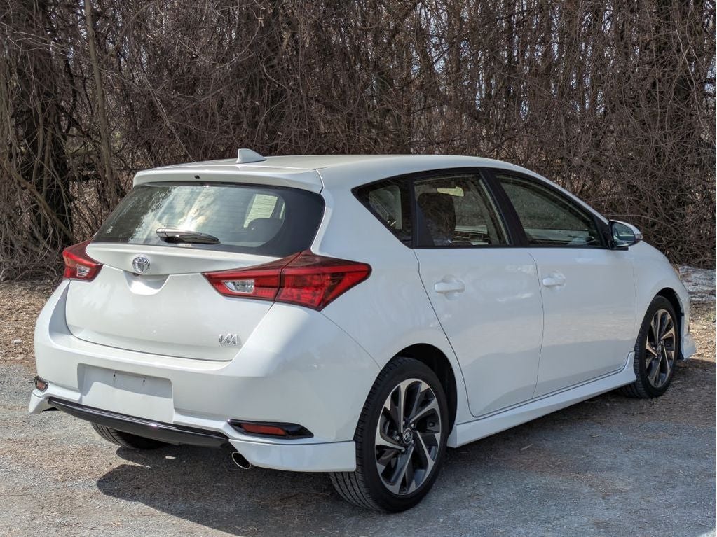 2017 Toyota Corolla iM Base