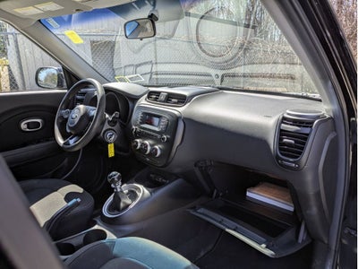 2015 Kia Soul Base