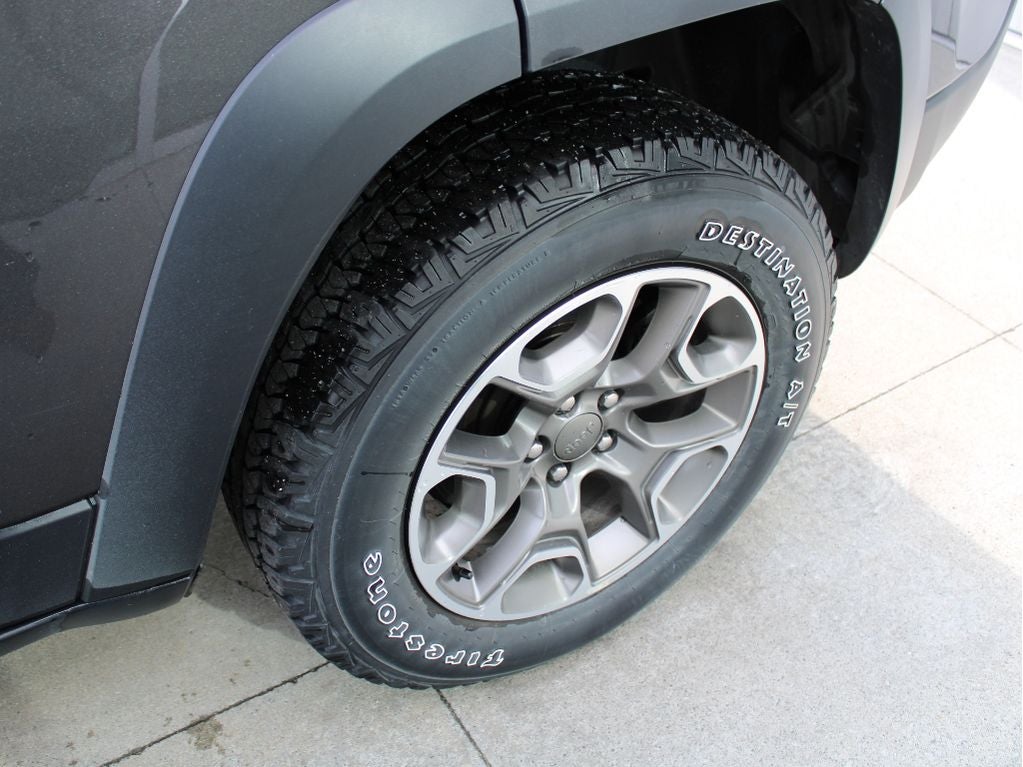 2021 Jeep Cherokee Trailhawk