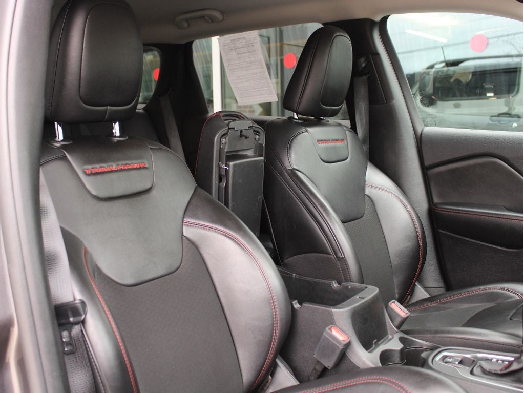 2021 Jeep Cherokee Trailhawk