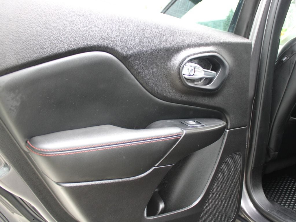 2021 Jeep Cherokee Trailhawk