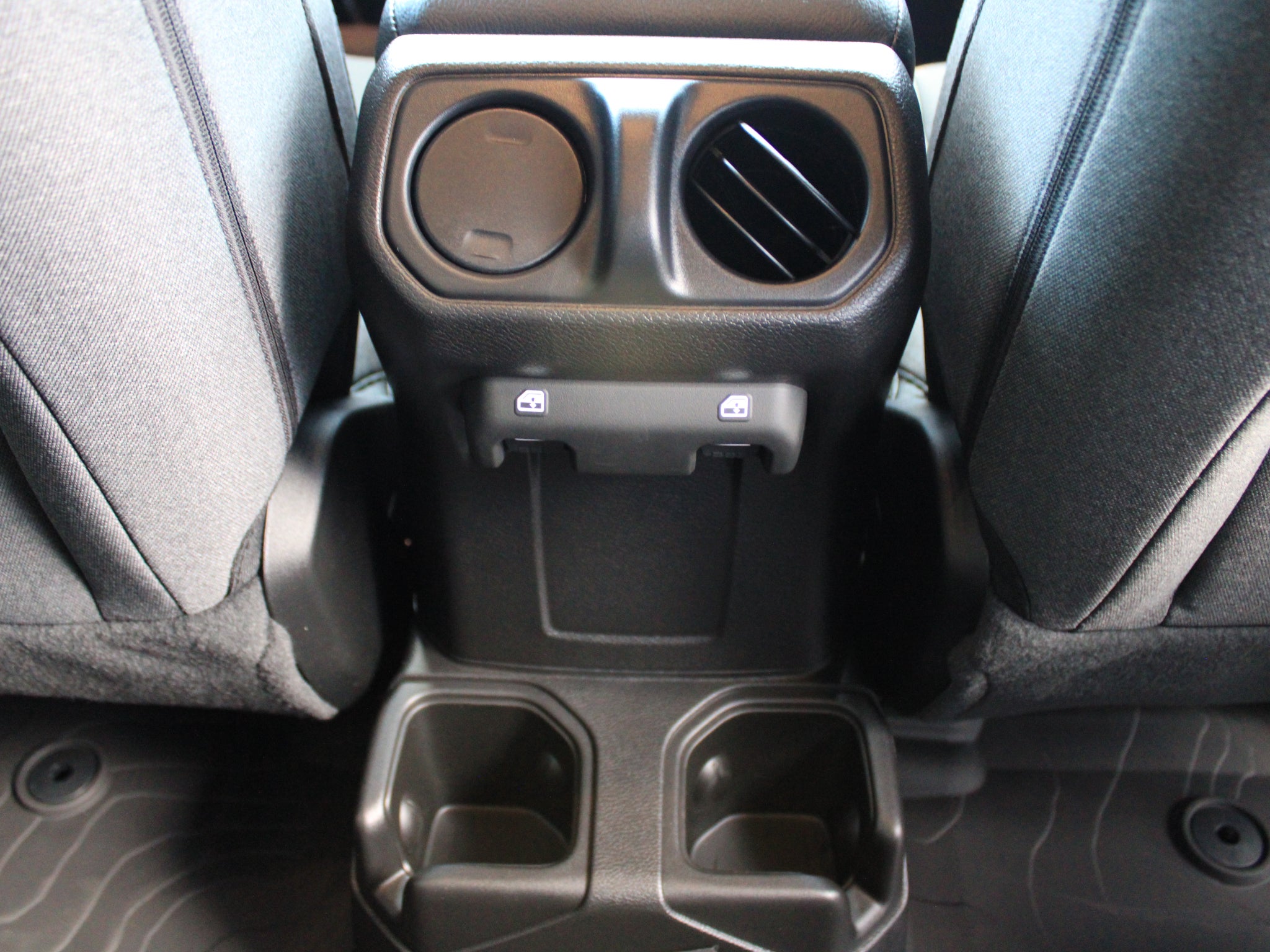2027 Jeep Wrangler Willys