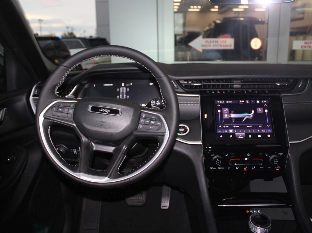 2025 Jeep Grand Cherokee Altitude X